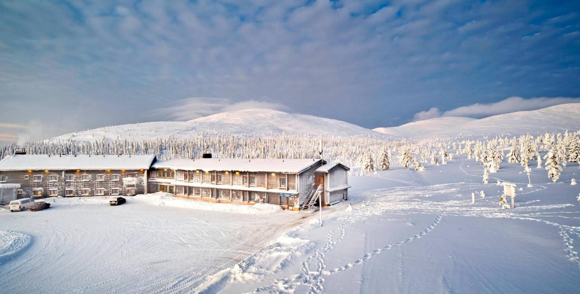 Отель Lapland Pallas 2*